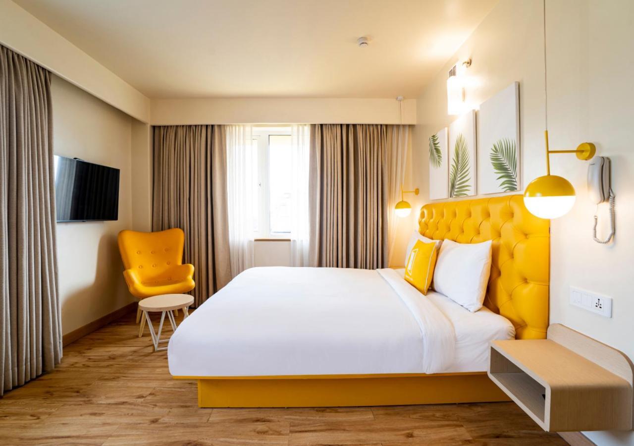 Bloom Hotel - Jammu Exteriör bild