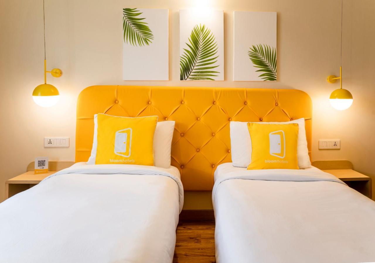 Bloom Hotel - Jammu Exteriör bild
